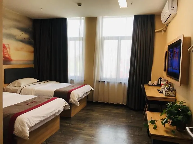 Thank Inn Chain Hotel Henan Zhengzhou Xinzheng City North China Road Xuanyuan Lake